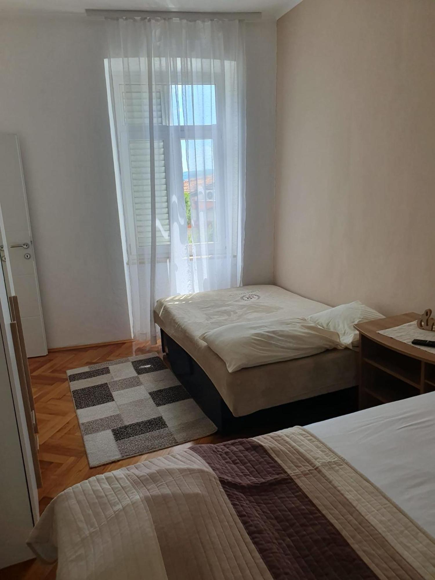Apartment Sandra 2+2 *** Crikvenica Ngoại thất bức ảnh