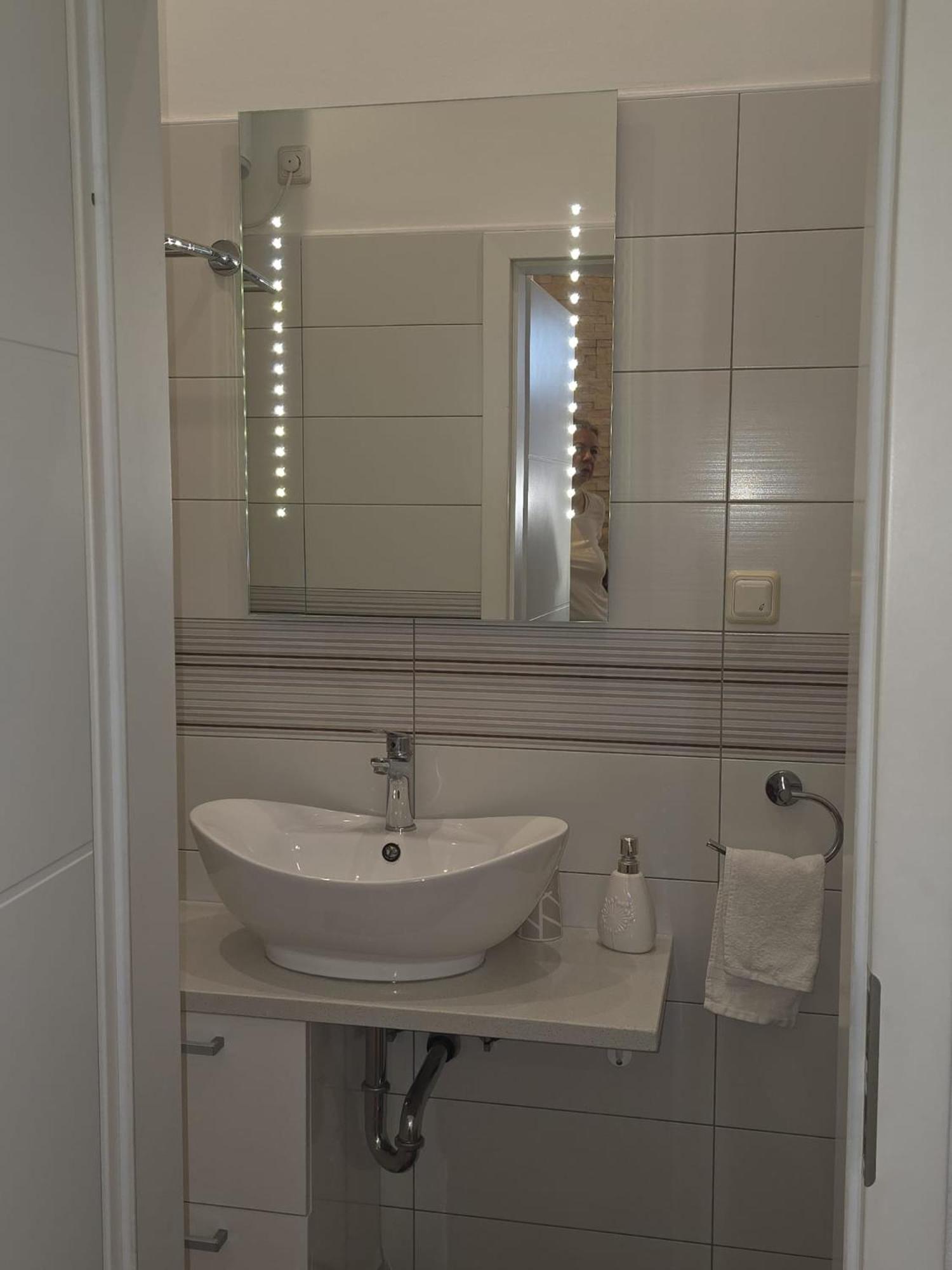 Apartment Sandra 2+2 *** Crikvenica Ngoại thất bức ảnh