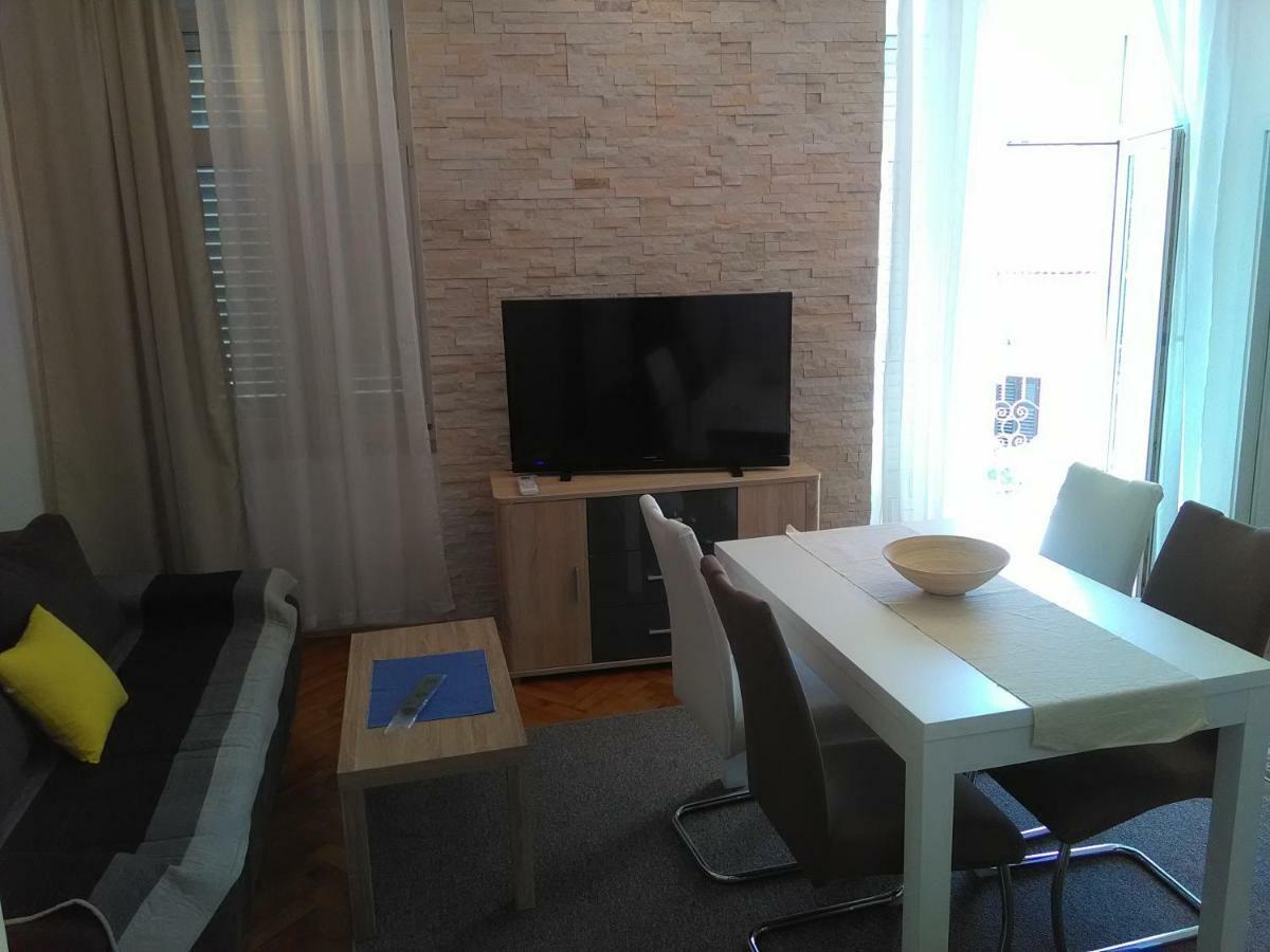 Apartment Sandra 2+2 *** Crikvenica Ngoại thất bức ảnh